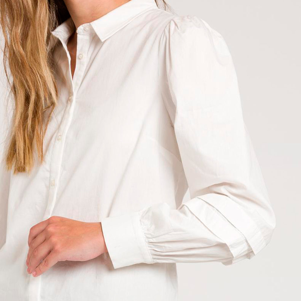 Camisa popelin blanco magas volumen naf naf en gus gus boutique