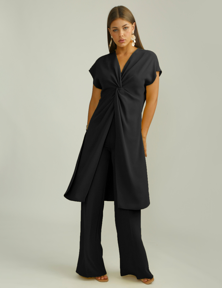 Top largo negro drapeado AC en gusgusboutique moda mujer. Moda para mujer hecha en España. Compra ropa Alba Conde online.