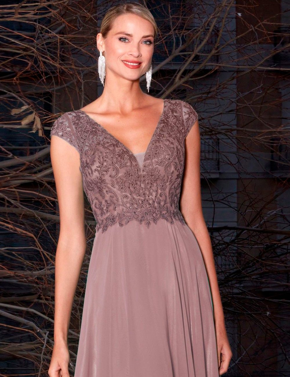 Vestido de fiesta largo encaje con transparencias Susanna Rivieri