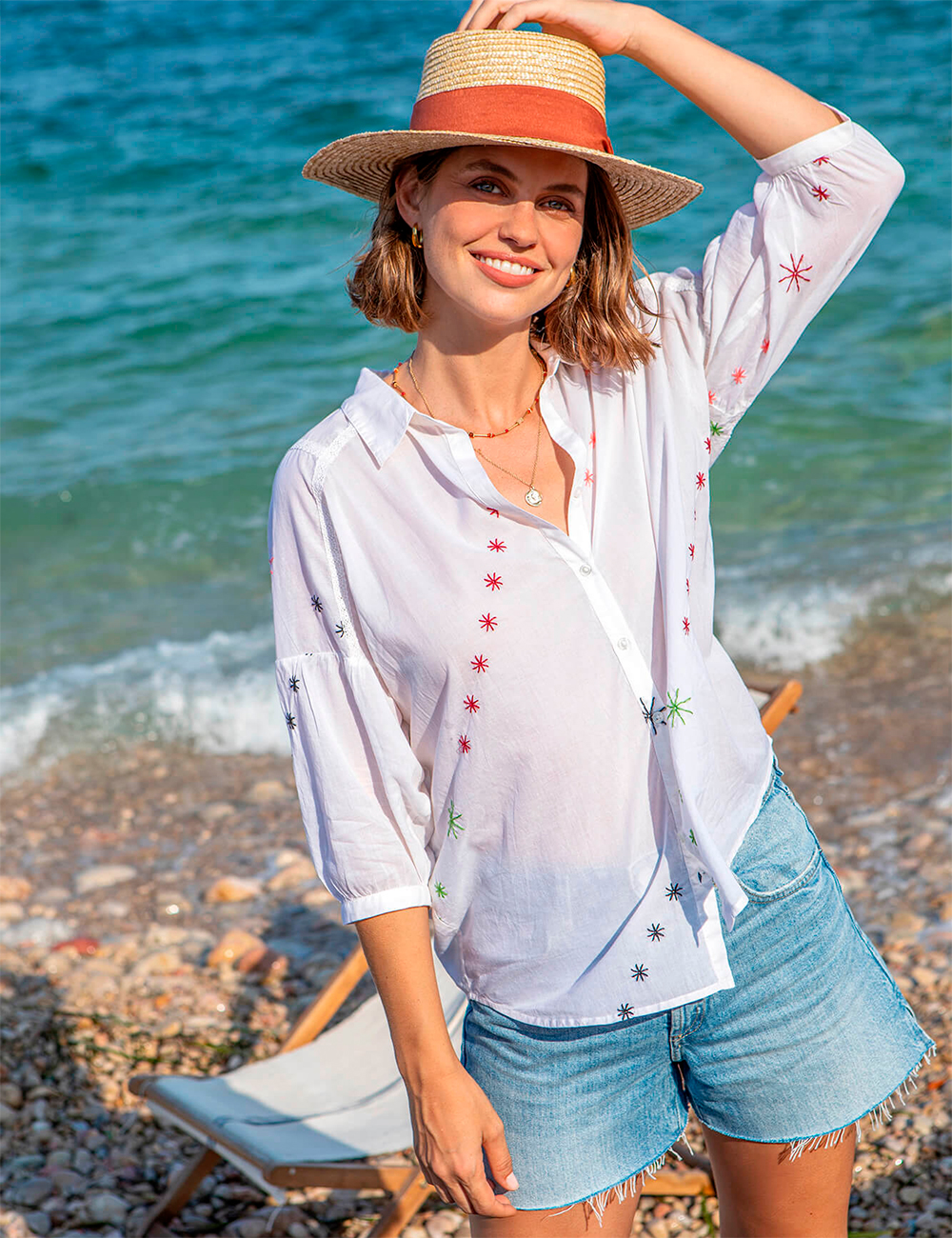 Camisa voile blanco bordado Trovels moda joven en Gus Gus Boutique moda mujer multimarca, hecha en España, colección primavera 2026.